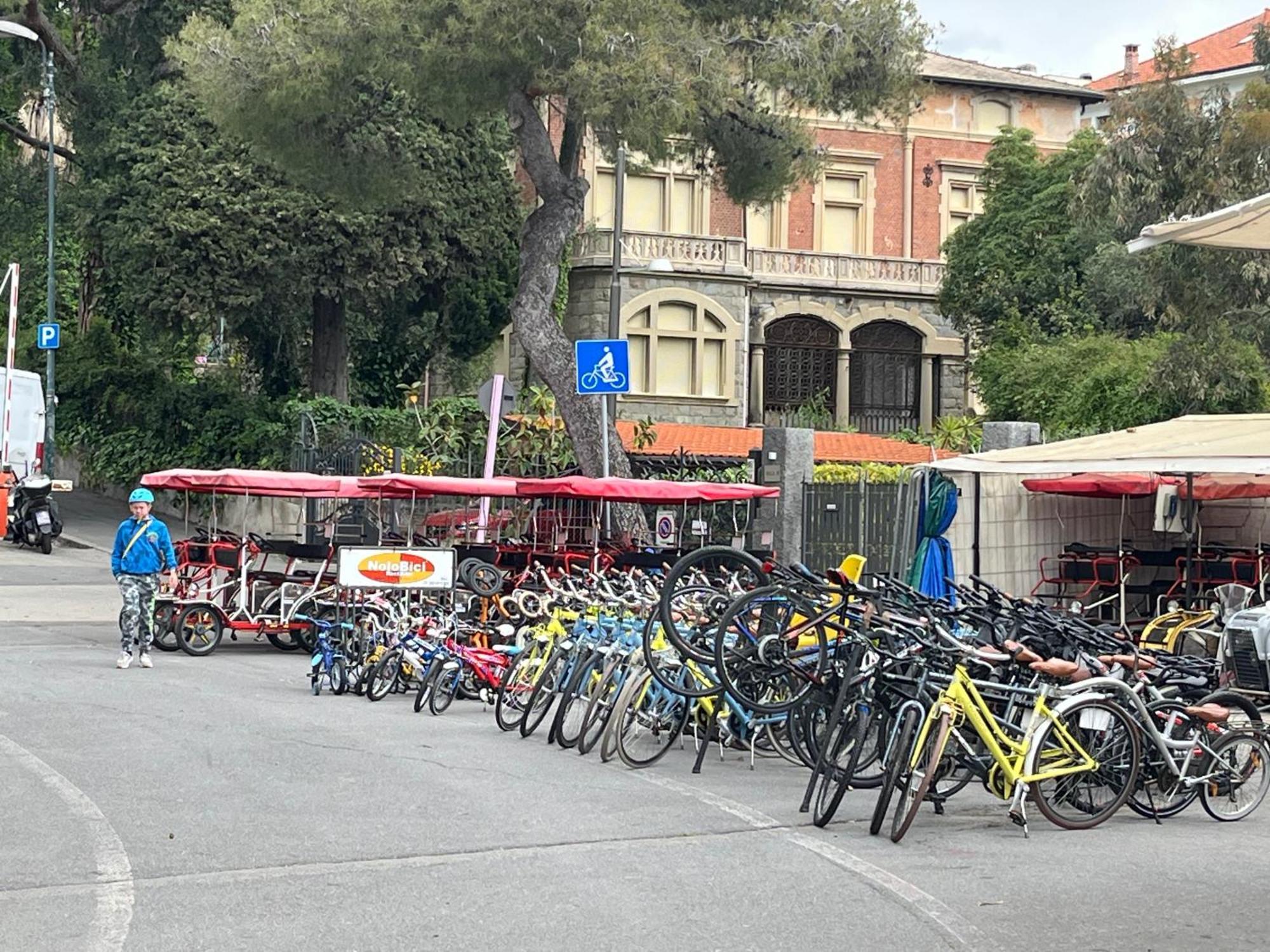 Ampio Appartamento Centrale San Remo Exterior foto